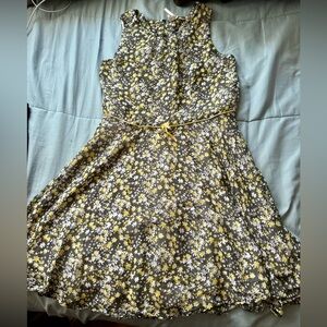 NWOT Scooter Brown floral knee-length dress